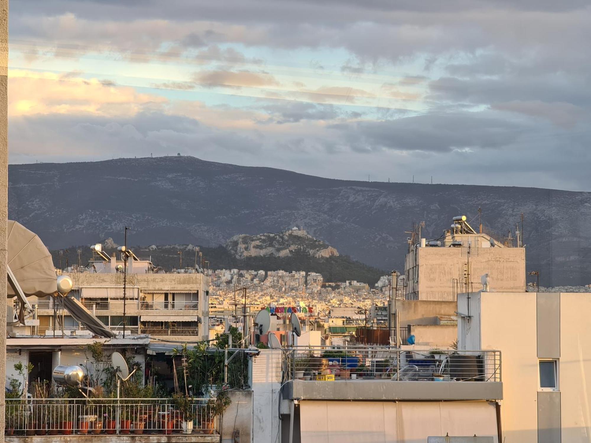 Sunny Home: Acropolis View with Private Jacuzzi Athens Exterior photo