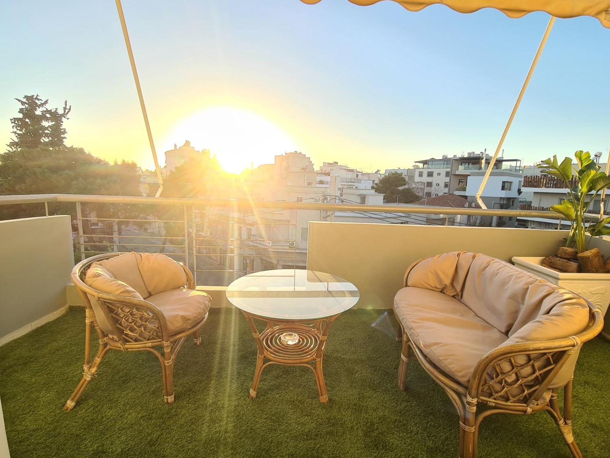 Sunny Home: Acropolis View with Private Jacuzzi Athens Exterior photo
