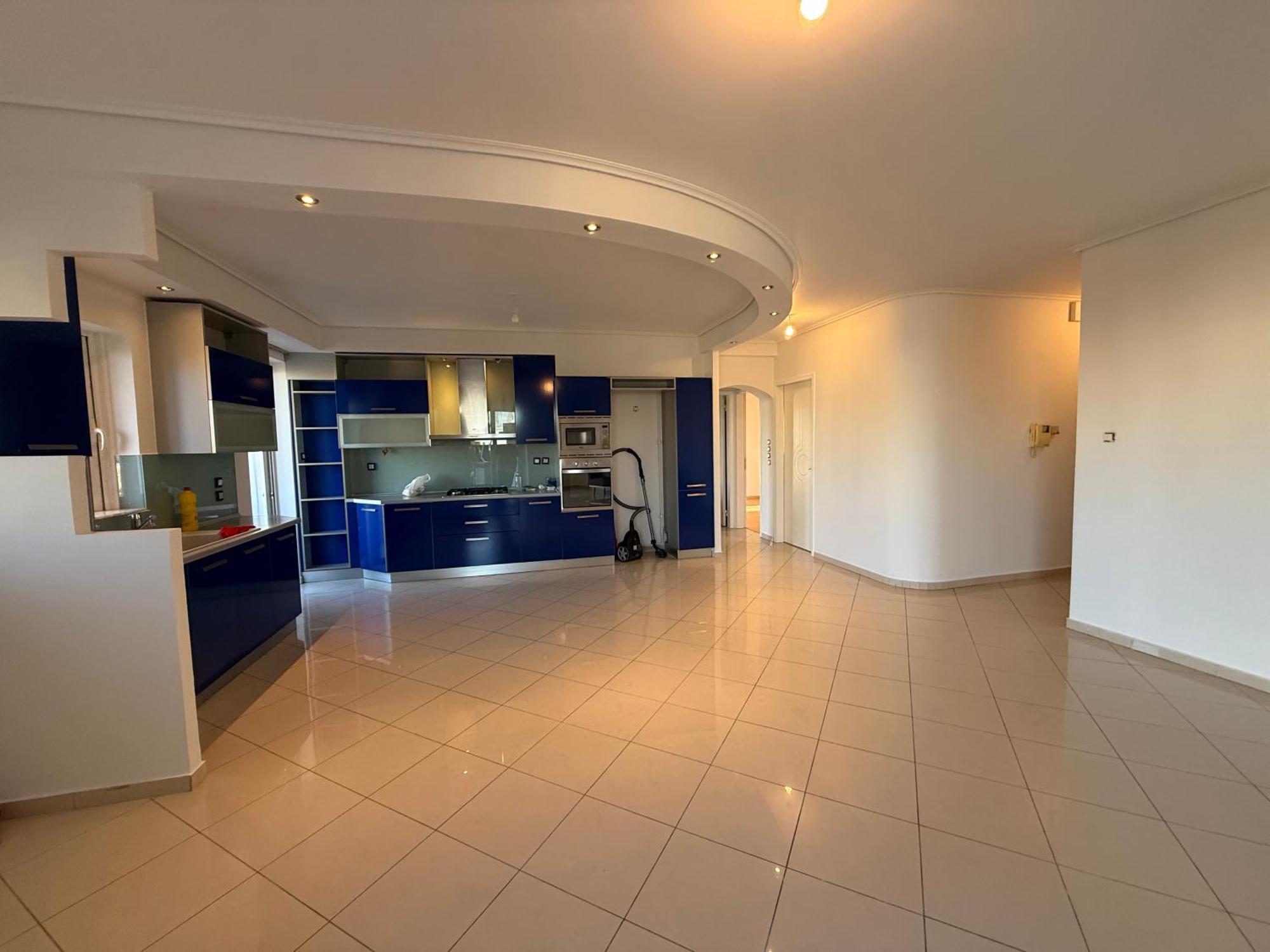 Sunny Home: Acropolis View with Private Jacuzzi Athens Room photo